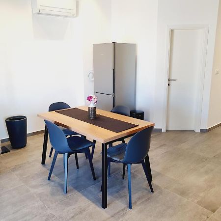 Modern Apartment Ana 普莱曼图拉 外观 照片
