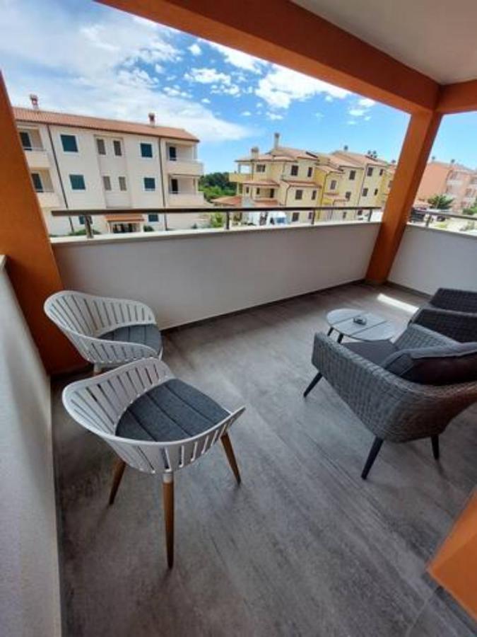 Modern Apartment Ana 普莱曼图拉 外观 照片